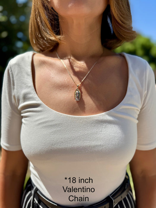 14k Gold Virgin Mary Necklace - Tri Tone Green Gemstone Cloak Virgin Mary Gold Pendant - Solid Chain - LE3179