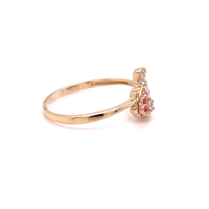 14k Gold 15 Flower Ring with Smaller Gemstone Flower